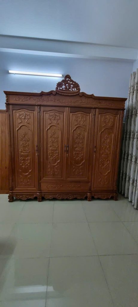 Tủ quần áo