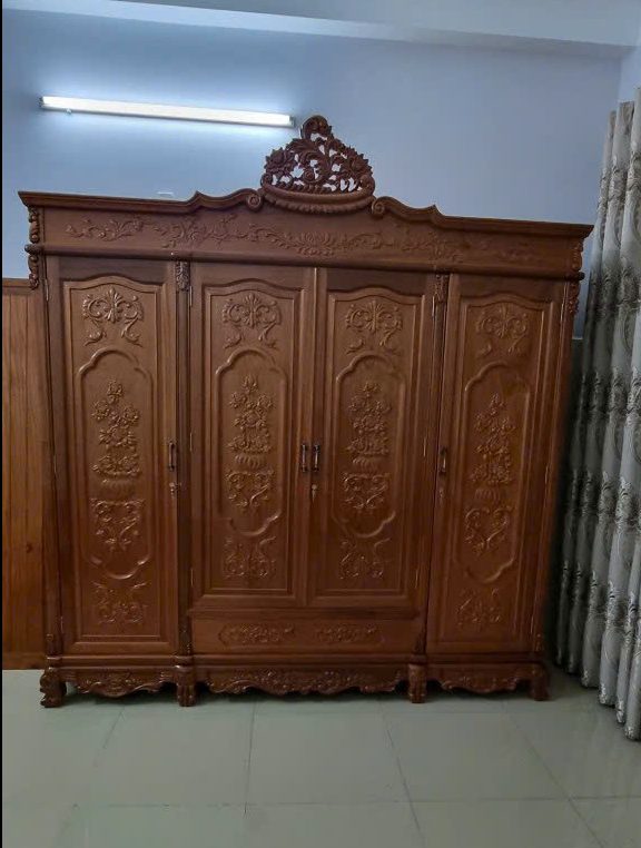 Tủ quần áo